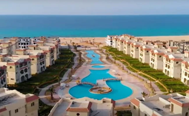قرية لارينا كوست الساحل الشمالي Larina Coast North Coast